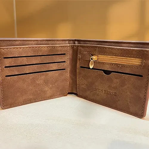 Keskeny Slim Gravírozott Pénztárca - Gallery