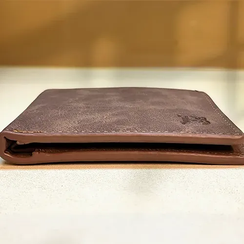 Keskeny Slim Gravírozott Pénztárca - Gallery