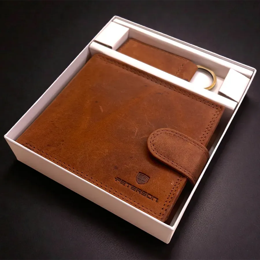 Peterson Nagy Csatos Gravírozott Pénztárca - Gallery