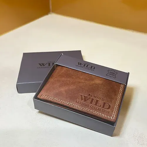 Wild Kis Sima Gravírozott Pénztárca - Gallery